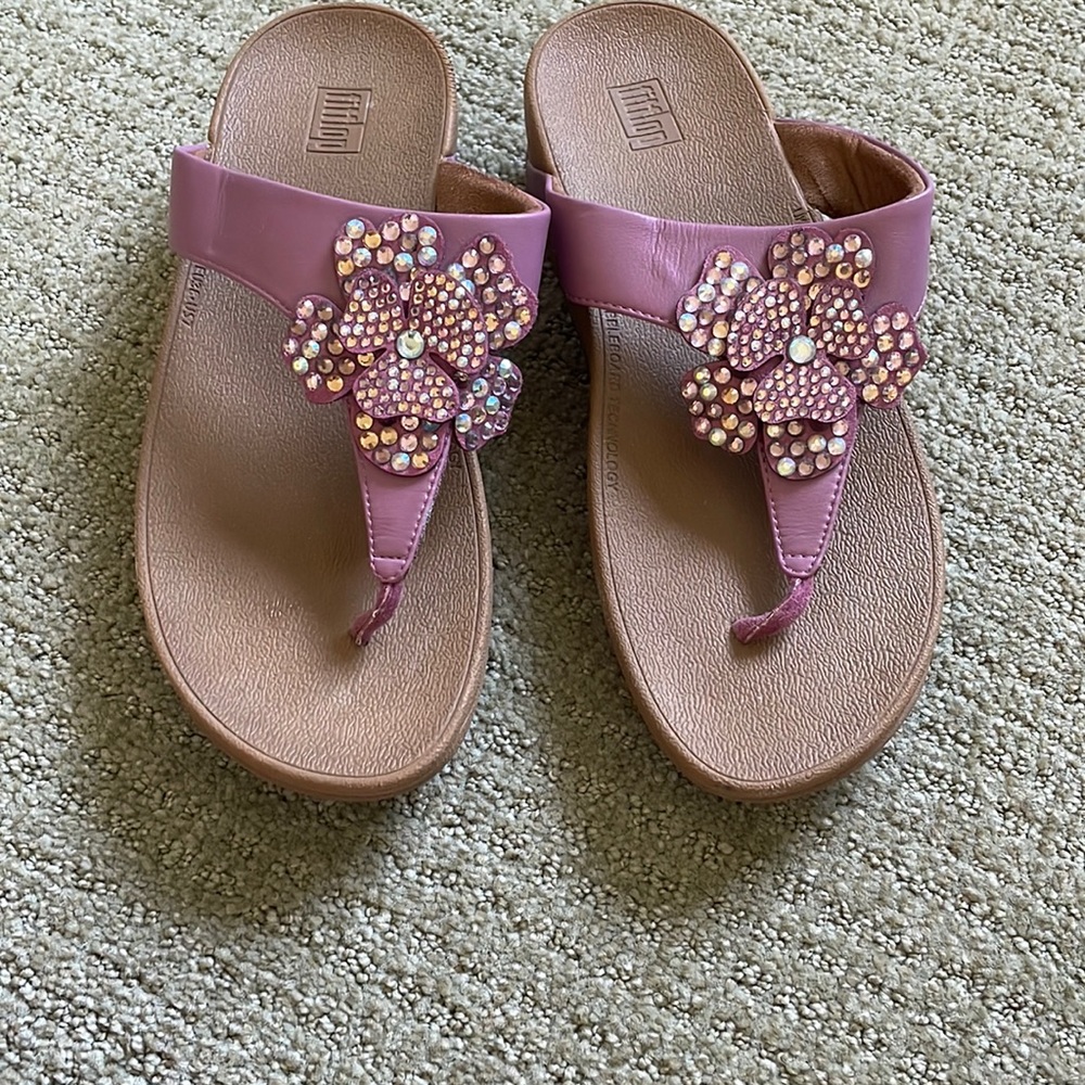 Fitflop sandals size 7.